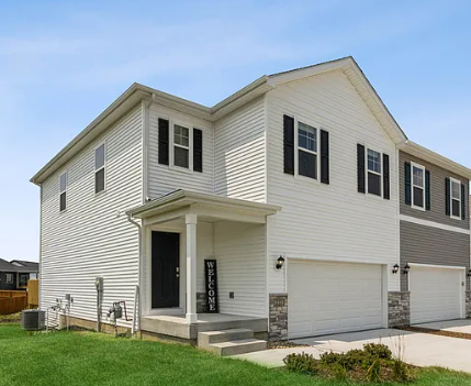 289 NW Charlestown ln